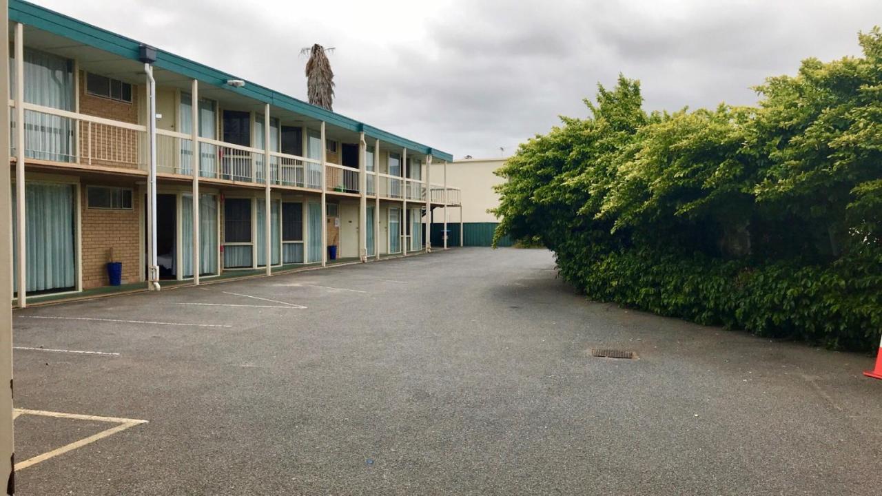Haven Marina Motel Adelaide Exterior photo